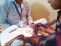 المعلم والطالب يمارسان الجنس